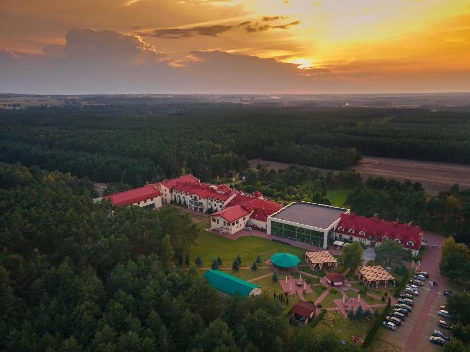 Hotel Kawallo Słubice エクステリア 写真