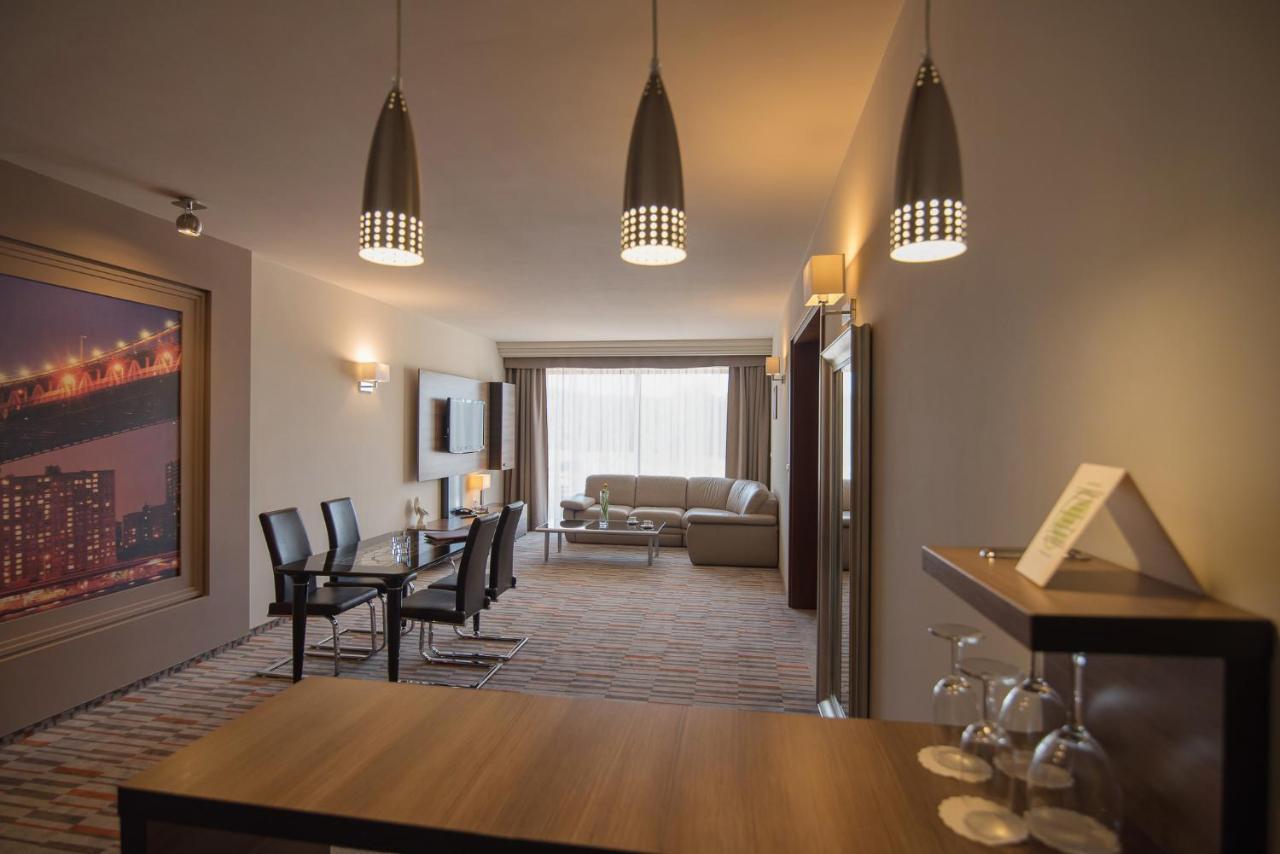 Hotel Kawallo Słubice エクステリア 写真